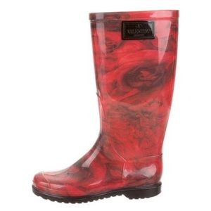 100% Authentic Valentino! Lace rain boots
